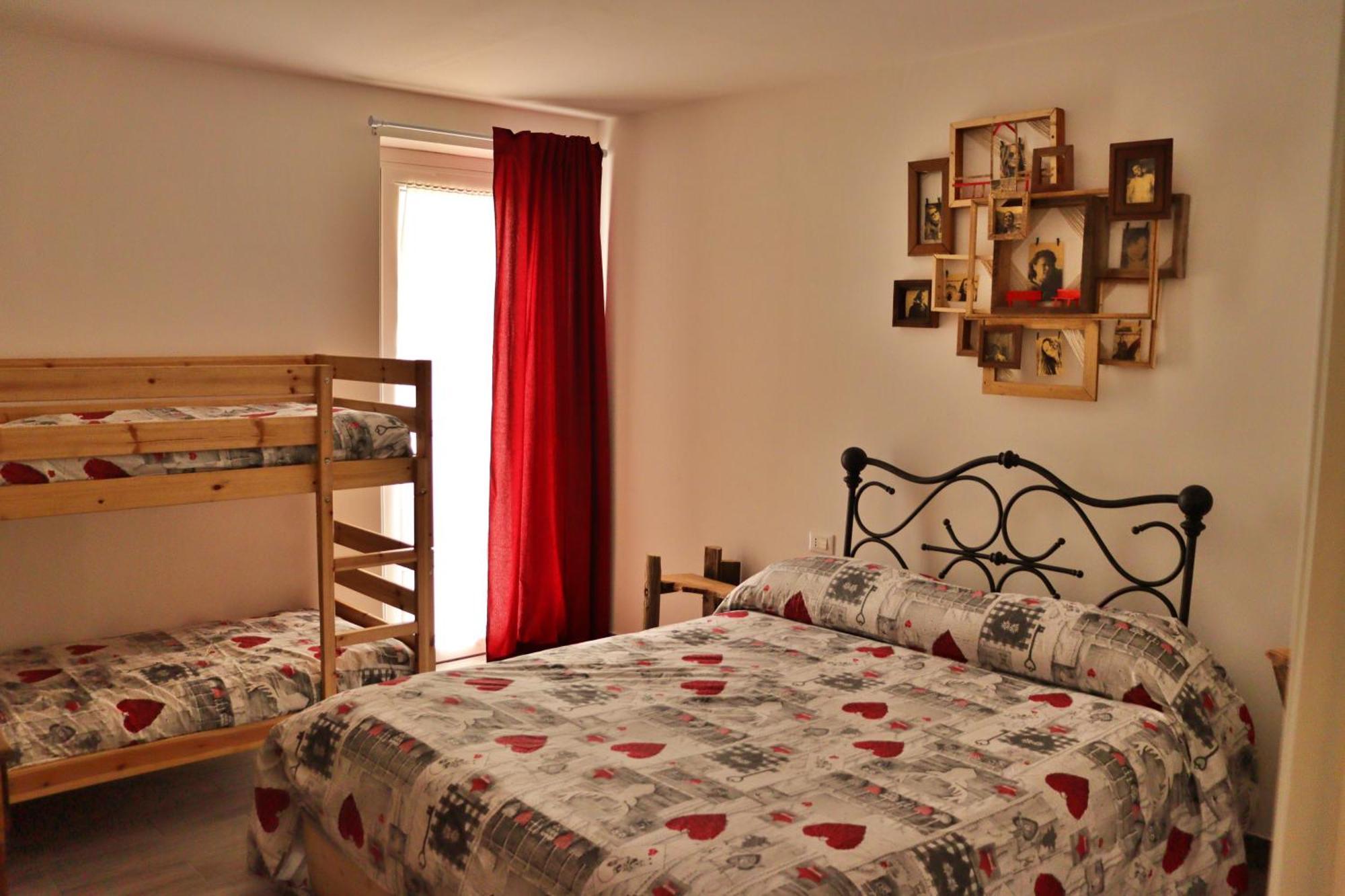 Aparthotel Lo Barbaboc *